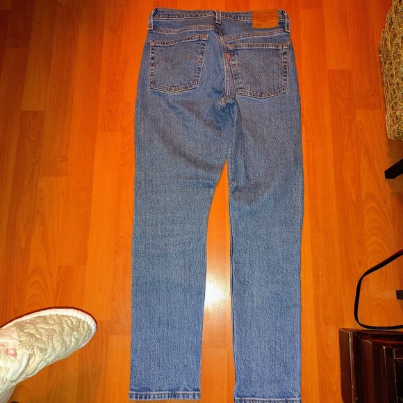 Levi’s 501 Premium Straight Jeans – Women’s Size 27x28, Medium Blue Wash - Picture 2 of 6
